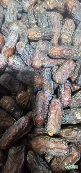 Dry Dates — Date sorting, grading and packing