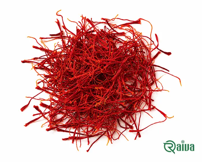 Long, deep red Super Negin saffron threads heaped loose
